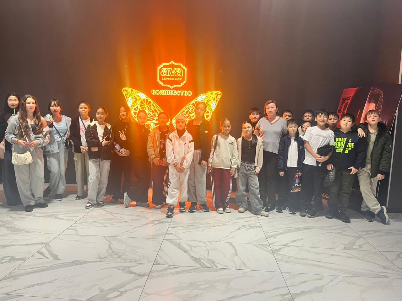 Посещение кинотеатра "Спутник"